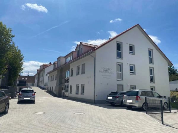Immobilie in Türkenfeld - exklusive 2,5 Zi. Seniorenwhg. barrierefrei mit Aufzug; sonnig, hell, top Lage, Tiefgarage, S-Bahn Anschluss, Eigenbezug o. Geldanlage - Bild 1