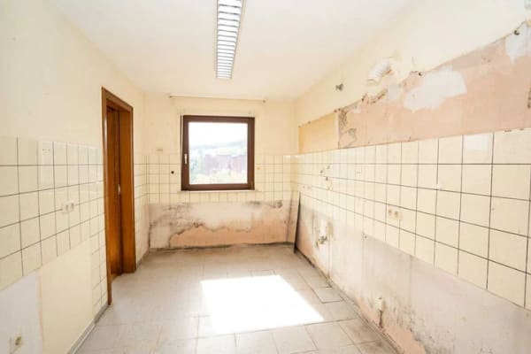 Immobilie in Hilders - Hilders (Rhön): solides Einfamilienhaus mit Aussicht und Einliegerwohnung - Bild 4