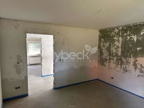 Immobilie in Bienenbüttel - Entkernter Bungalow in Bargdorf auf großzügigem Grundstück mit Ausbaupotenzial - Bild 4