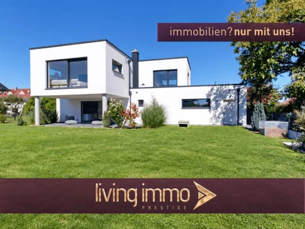 Immobilie in Ering - Modernes Wohnhaus mit großzügigem Garten, Doppelgarage und PV-Anlage mit Speicher in Ering - Bild 0