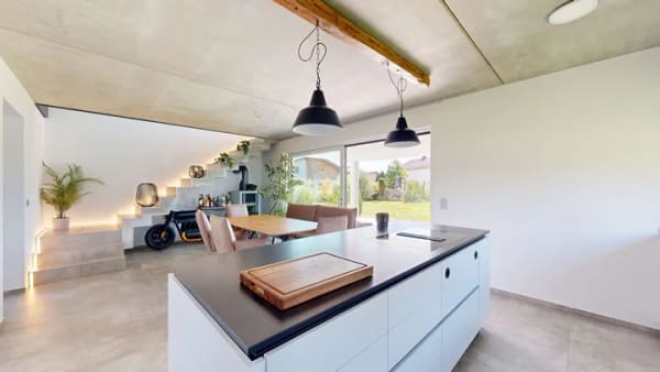 Immobilie in Ering - Modernes Wohnhaus mit großzügigem Garten, Doppelgarage und PV-Anlage mit Speicher in Ering - Bild 3