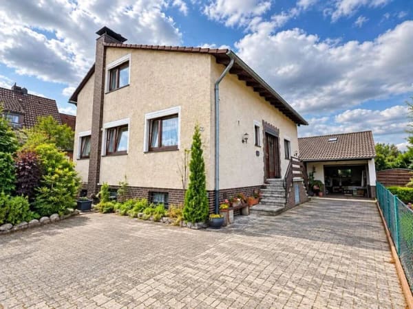 Immobilie in Weyhausen - EFH mit großzügigem Wintergarten, Keller, herrlichem Garten und moderner Haustechnik ! - Bild 0