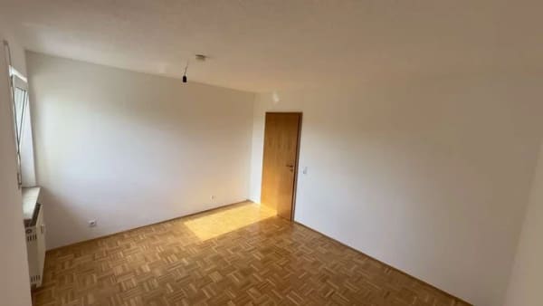 Immobilie in Barbing - 2-ZKB mit TG-Stellplatz – Eigennutzung oder Kapitalanlage - Bild 3