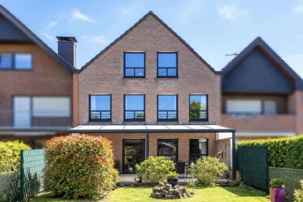 Immobilie in Kevelaer - Großzügiges Wohnen mit Charakter – Architektenhaus für moderne Lebenskonzepte - Bild 0