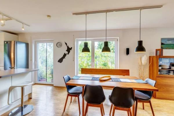 Immobilie in Baierbrunn - Wohnen mit viel Platz, Dachstudio und Garten - Bild 4