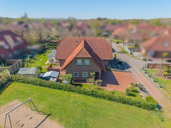 Immobilie in Saterland - Gepflegtes Wohnhaus in Top-Lage in Ramsloh - Preisreduzierung - Bild 3