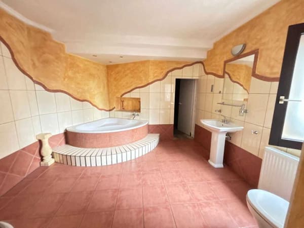 Immobilie in Saarwellingen - Einfamilienhaus in Saarwellingen - Bild 1