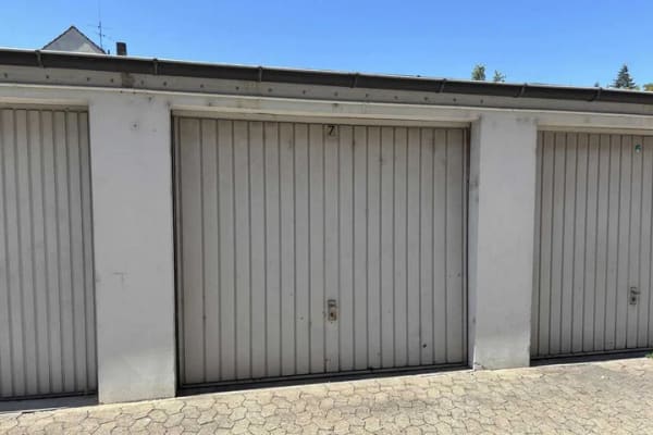 Immobilie in Schweinfurt - 2-Zimmerwohnung mit reichlich Potential und hervorragender Anbindung an Bus & Bahn (Schweinfurt) - Bild 4