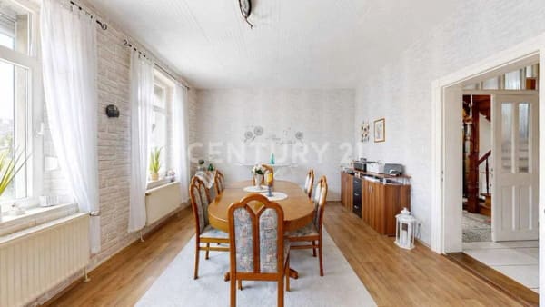 Immobilie in Schöningen - Großzügiges Zweifamilienhaus mit vielseitigem Potenzial bei Schöningen - Bild 2