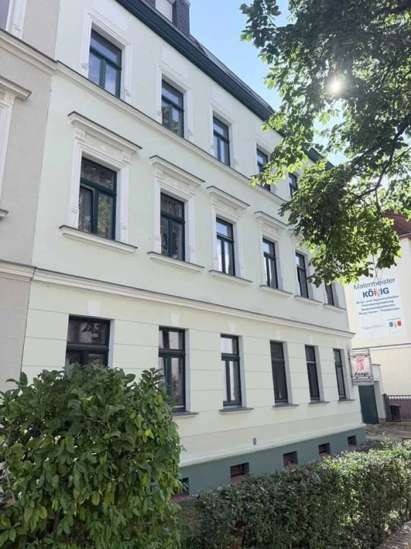 Immobilie in Markkleeberg - Werthaltig modernisiertes Mehrfamilienhaus mit Entwicklungspotenzial und solider Rendite zu verkaufen! - Bild 0