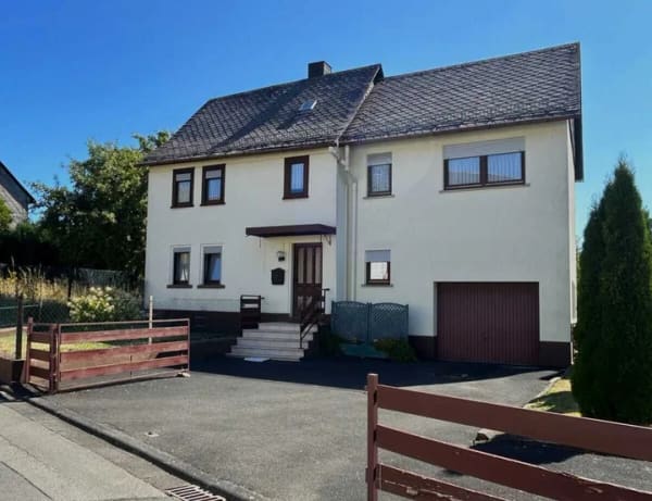 Immobilie in Driedorf - Driedorf-Roth: gemütliches Einfamilienhaus mit großem Garten - Bild 0
