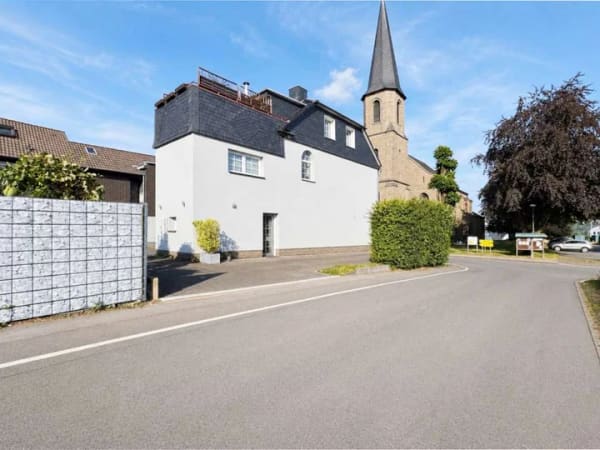 Immobilie in Wipperfürth - Behagliche Dachgeschosswohnung mit Dachterrasse in Wipperfürth-Kreuzberg zu verkaufen - Bild 2