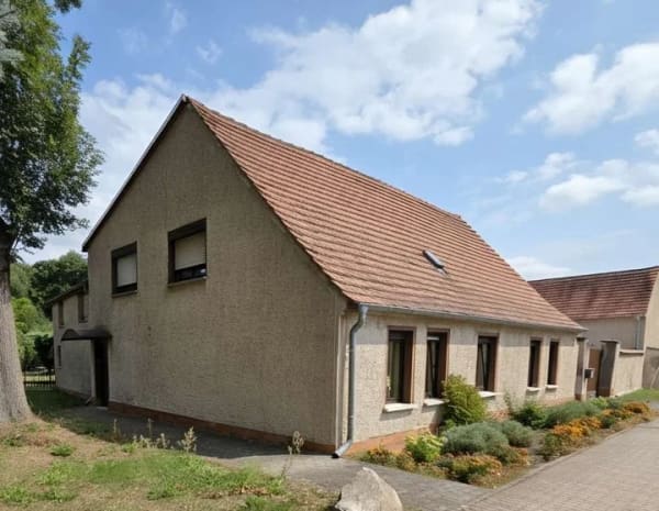 Immobilie in Möckern - Wohnhaus mit Einliegerwohnung direkt am Wasser - Bild 0