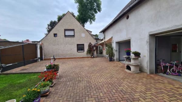 Immobilie in Möckern - Wohnhaus mit Einliegerwohnung direkt am Wasser - Bild 2