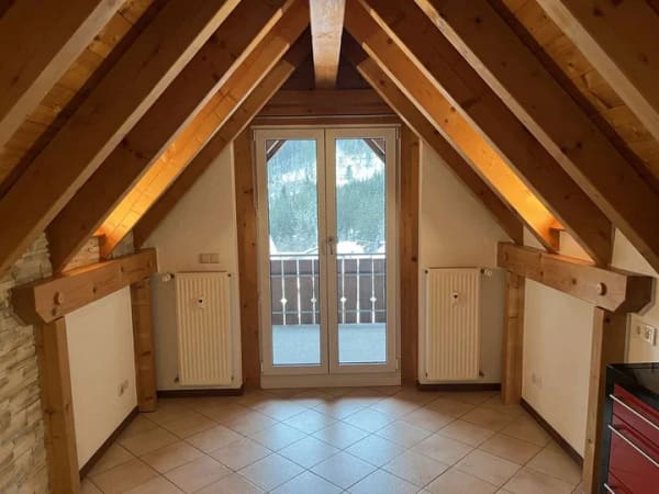 Immobilie in St. Blasien - Attraktive Dachgeschosswohnung mit Balkon in Sankt Blasien - Bild 3