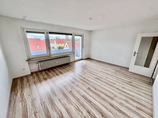 Immobilie in Memmelsdorf - Bezugsfrei & vielseitig – 4-Zimmer-Wohnung mit Balkon in Memmelsdorf - Bild 1