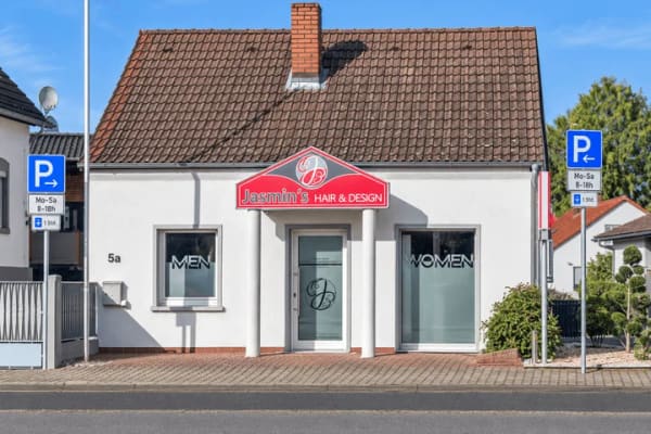 Immobilie in Hasselroth - Friseursalon mit Wohn- und Ausbaupotenzial - Bild 1