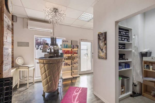 Immobilie in Hasselroth - Friseursalon mit Wohn- und Ausbaupotenzial - Bild 3