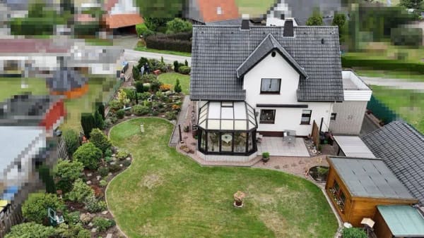 Immobilie in Spenge - JUNG KAUFT ALT Ihr neues Zuhause in einem großzügigen Wohnhaus in Spenge – Hücker-Aschen - Bild 0