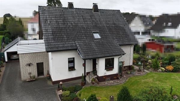Immobilie in Spenge - JUNG KAUFT ALT Ihr neues Zuhause in einem großzügigen Wohnhaus in Spenge – Hücker-Aschen - Bild 2