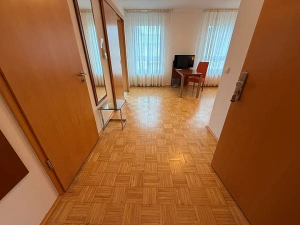 Immobilie in Schlangenbad - Keine Käuferprovision! Rendite + 4 %*!
Kapitalanlage ohne Arbeit! Immer vermietet! - Bild 3