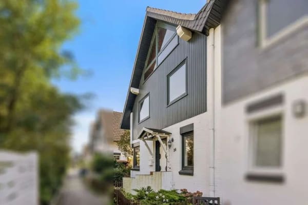 Immobilie in Jork - Doppelhaushälfte in Jork: Familienfreundlich, sofort bezugsfrei und voller Potenzial - Bild 1