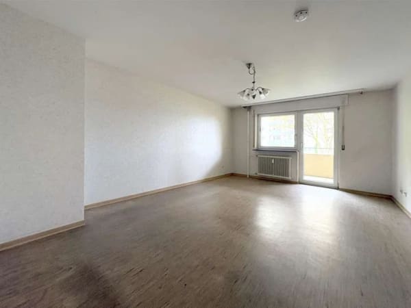 Immobilie in Nagold - Großzügige 4,5-Zimmer-Wohnung in Nagold - Bild 1