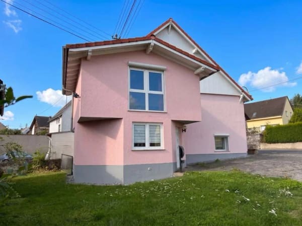 Immobilie in Elbingen - Solides, familienfreundliches Einfamilienhaus mit Scheune! Zwischen Westerburg und Montabaur! - Bild 1