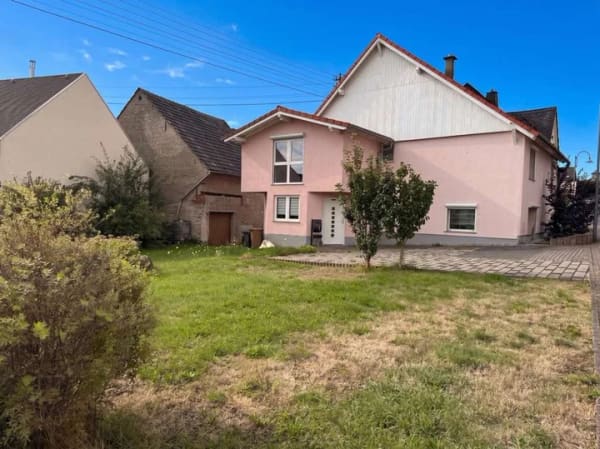 Immobilie in Elbingen - Solides, familienfreundliches Einfamilienhaus mit Scheune! Zwischen Westerburg und Montabaur! - Bild 2