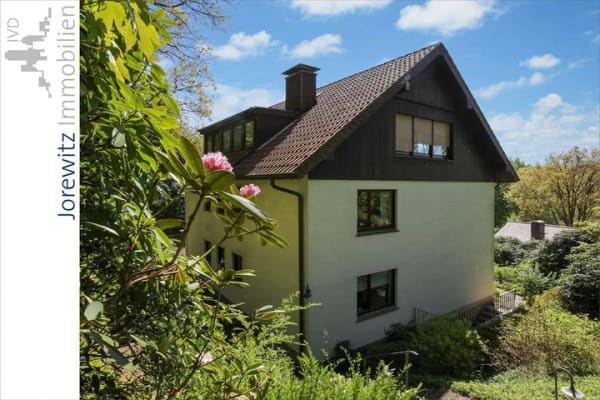 Immobilie in Oerlinghausen - Top-Südhanglage in Oerlinghausen – Dreifamilienhaus mit Doppelgarage - Bild 1