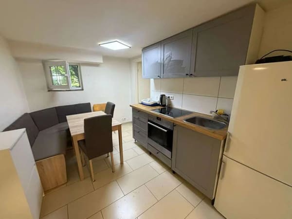 Immobilie in Bad Homburg vor der Höhe - 3-Zimmer-Souterrainwohnung – Bad Homburg Zentrum - Bild 1
