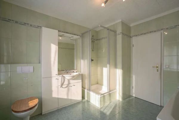 Immobilie in Kühlungsborn - Zwei Ebenen, viele Möglichkeiten – großzügiges Zuhause mit Garten in Kühlungsborn - Bild 2