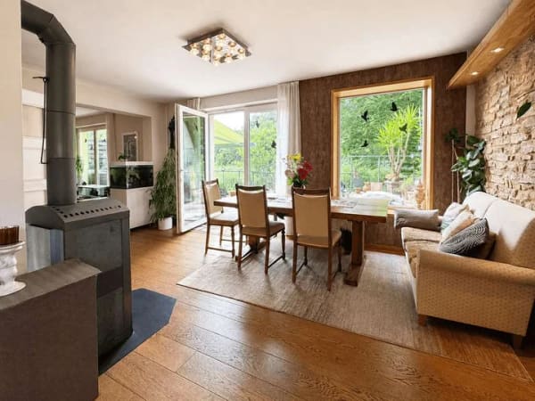 Immobilie in Jestetten - Zwei Häuser, ein besonderes Zuhause – großzügiges Wohnen mit Naturblick an der Schweizer Grenze - Bild 4