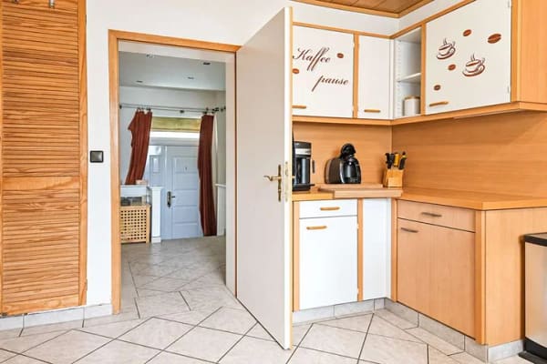 Immobilie in Großalmerode - Ihr neues Zuhause im Grünen – 183 m² Wohnfläche, großer Garten & herrlicher Weitblick - Bild 3