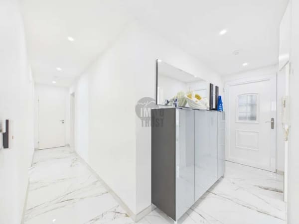 Immobilie in Nellingen - 138 M² ZUM WOHLFÜHLEN – WOHNKOMFORT MIT VIELSEITIGER FLÄCHE IM UG UND GARAGE - Bild 3