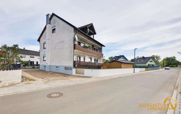 Immobilie in Baar-Ebenhausen - Großzügige Hochparterrewohnung mit Balkon, Terrasse, Garage und eigenem Gartenbereich - Bild 3