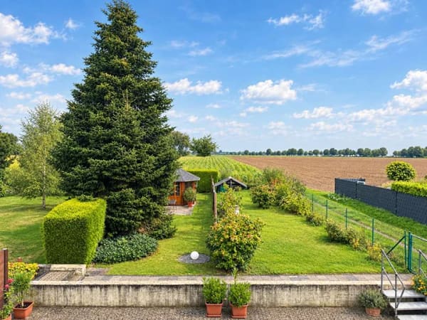 Immobilie in Geilenkirchen - Ideal für Anleger oder Selbstnutzer: Substanziell starkes Dreifamilienhaus - Bild 4