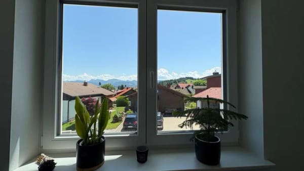Immobilie in Oberreute - Allgäu-Feeling: 3-Zi-DG mit Balkon, Fernblick und hochwertiger Design-Küche in Oberreute - Bild 4