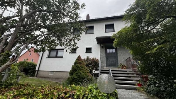 Immobilie in Langenzenn - Kapitalanlage: 2 Fam. DHH in Langenzenn / Haus kaufen - Bild 0