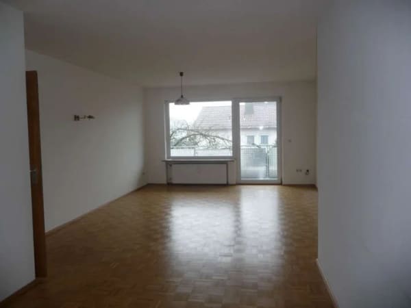 Immobilie in Deggendorf - 3-Familienhaus bevorzugte Lage in Deggendorf, Rörerstraße - Bild 1