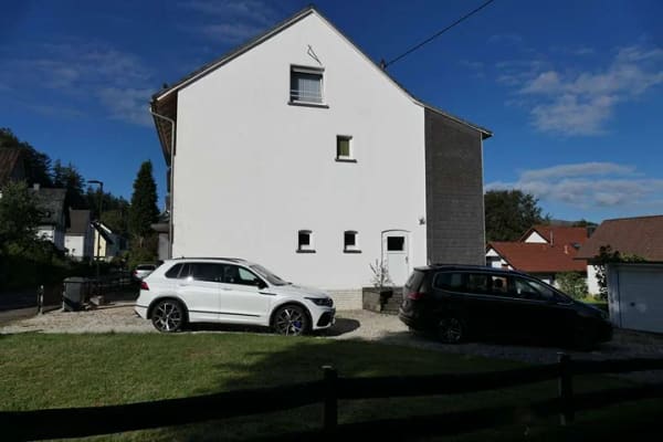 Immobilie in Hilchenbach - Familienfreundliches Zweigenerationenhaus in ruhiger Lage - Bild 4