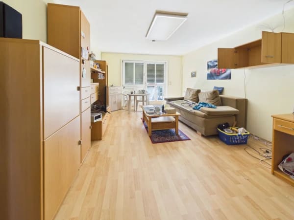Immobilie in Laufen - Attraktive 2-Zimmer-Etagenwohnung mit Balkon in Laufen - Bild 2