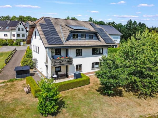 Immobilie in Wenden - Einziehen und Wohlfühlen: Wohnhaus mit Einliegerwohnung in Rothemühle! - Bild 1