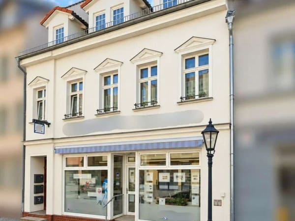 Immobilie in Beeskow - Exklusives Wohn- und Geschäftshaus in zentraler Lage - Bild 1