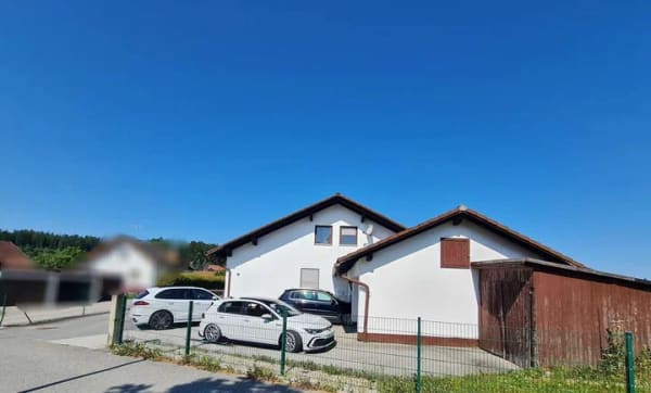 Immobilie in Spiegelau - Tolles Wohnhaus mit schönem Garten! Wohn(t)raum für Familien oder clevere
Kapitalanlage oder beides - Bild 3