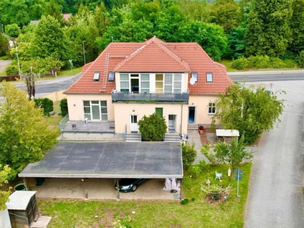 Immobilie in Guteborn - Denkmalgeschütztes Gebäude mit diversen Nutzungsmöglichkeiten - Bild 1