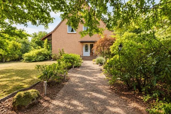 Immobilie in Eystrup - Viel Raum. Viel Natur. Viele Möglichkeiten. Ein- bis Zweifamilienhaus in Eystrup - Bild 0