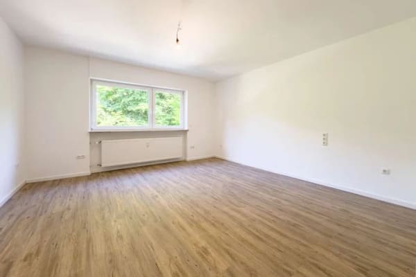 Immobilie in Feldafing - Nur wenige Schritte zum Starnberger See – 3-Zimmer-Wohnung mit großer Loggia in Feldafing - Bild 3