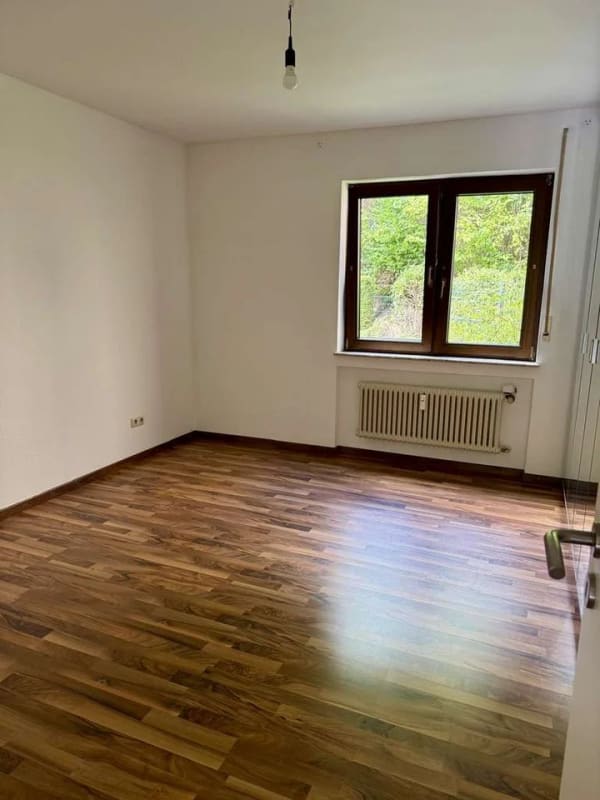 Immobilie in Kordel - Wohnen im Grünen und schnell in Trier, 2-Zi-Wohnung mit Loggia - Bild 1