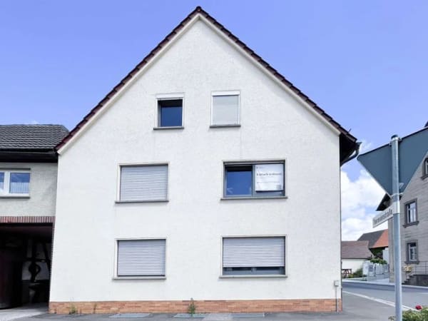 Immobilie in Bundorf - Mehrfamilienhaus mit 5 Wohneinheiten, Scheune, PV-Anlage in Bundorf - Bild 3